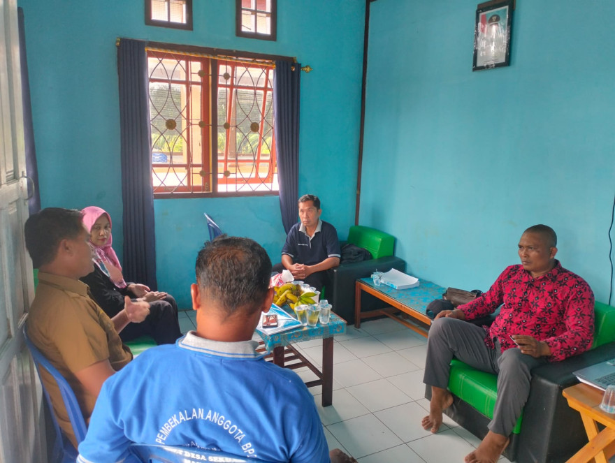 Kunjungan Puskesmas Muara Komam Terkait Survey Lokasi Rehab Pusban Desa Sekuan Makmur